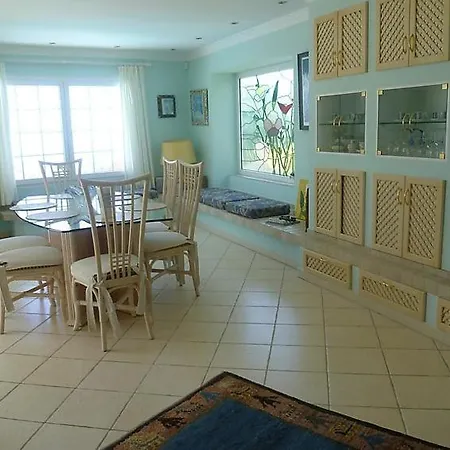 Ferienhaus Sleeps 6 Pool Wifi Chayofa