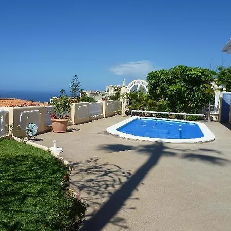 Sleeps 6 Pool Wifi * Chayofa